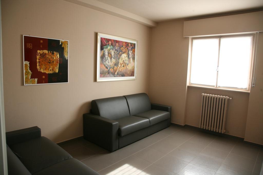 Siag Apartments Cormano Cameră foto